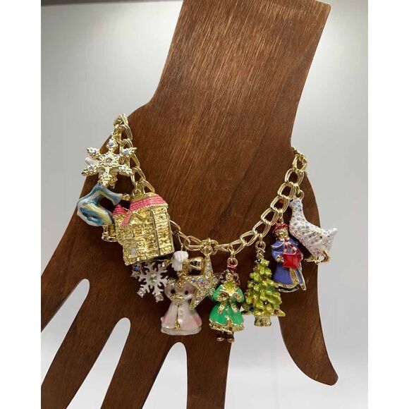 Kirks Folly A Christmas Carol Charm Bracelet Charles Dickens Classic - Picture 2 of 16